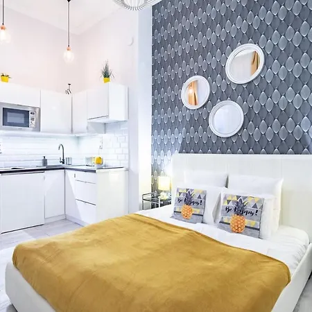 Very - Easy Use - Air Con * Boedapest