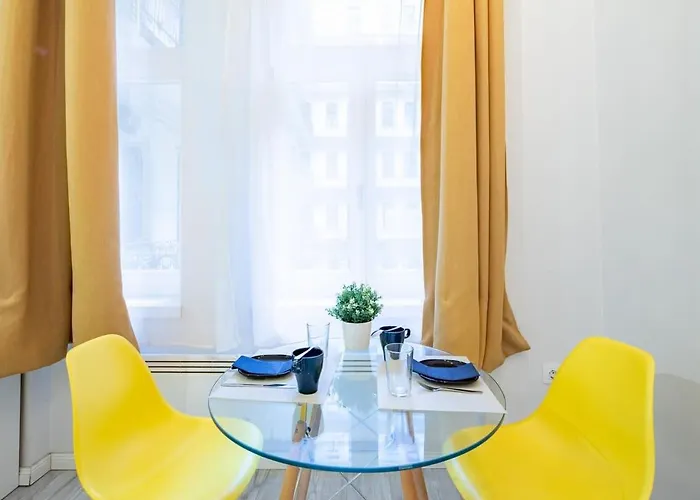 Very - Easy Use - Air Con بودابست